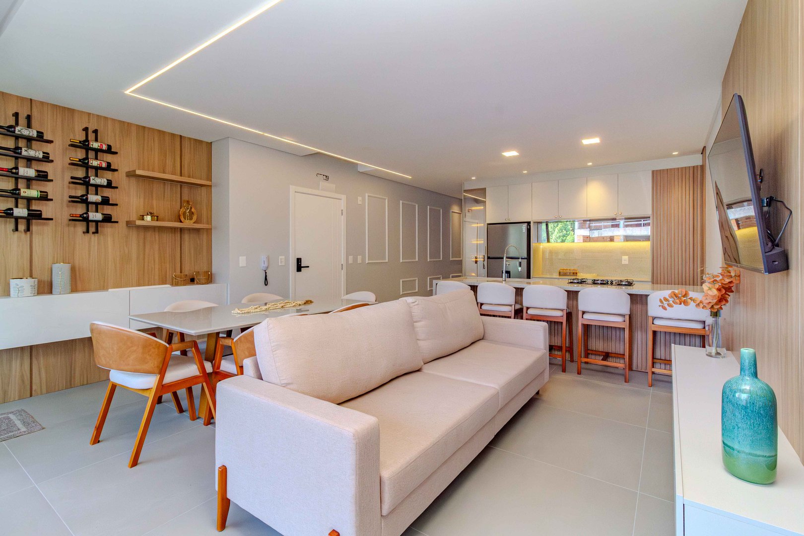 Apartamento no Edifício Dusseldorf à venda na Praia Brava — foto 3