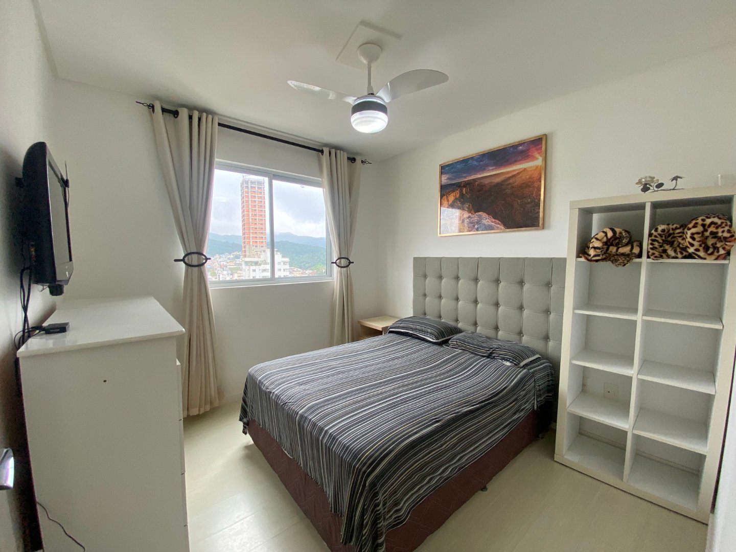 Apartamento no Edifício Torre de Lyon à venda em Balneário Camboriú — foto 10