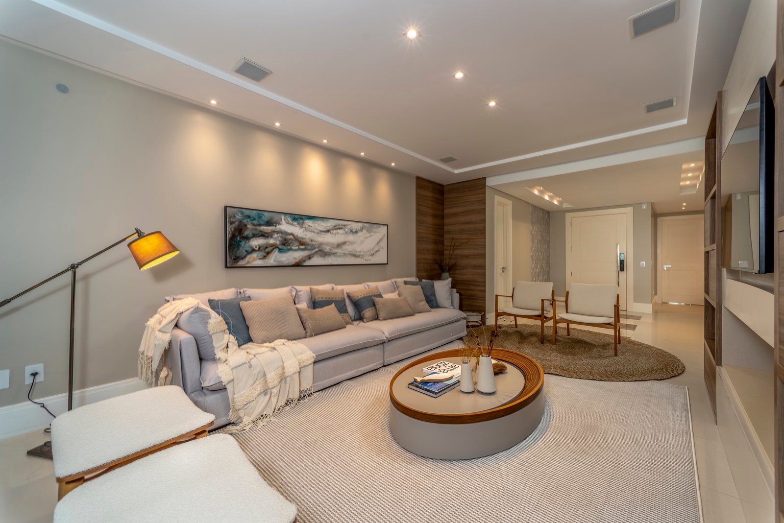 Apartamento no Edifício Metrópolis á Venda no Centro de Balneário Camboriú — foto 9