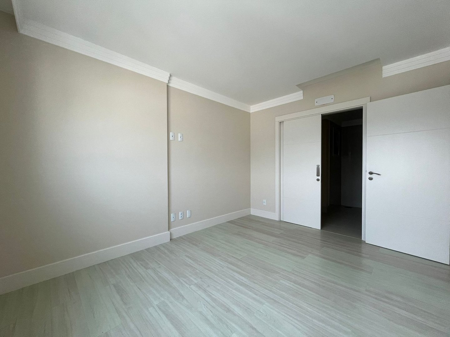 Apartamento no Edifício Alameda Jardins à venda no centro de Balneário Camboriú — foto 12