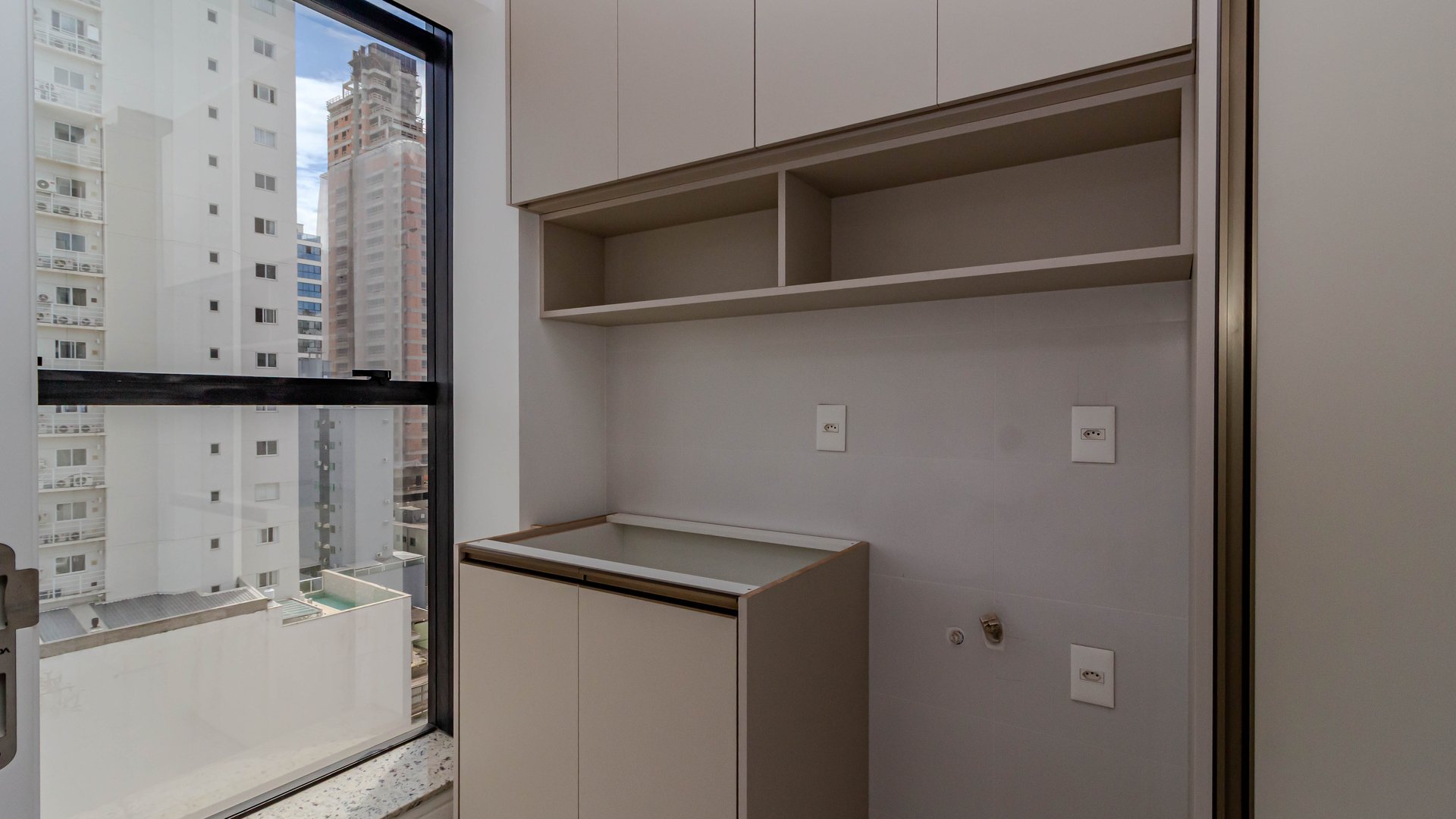 Apartamento no Edifício Vênus de Milo à venda em Pioneiros, Balneário Camboriú — foto 11