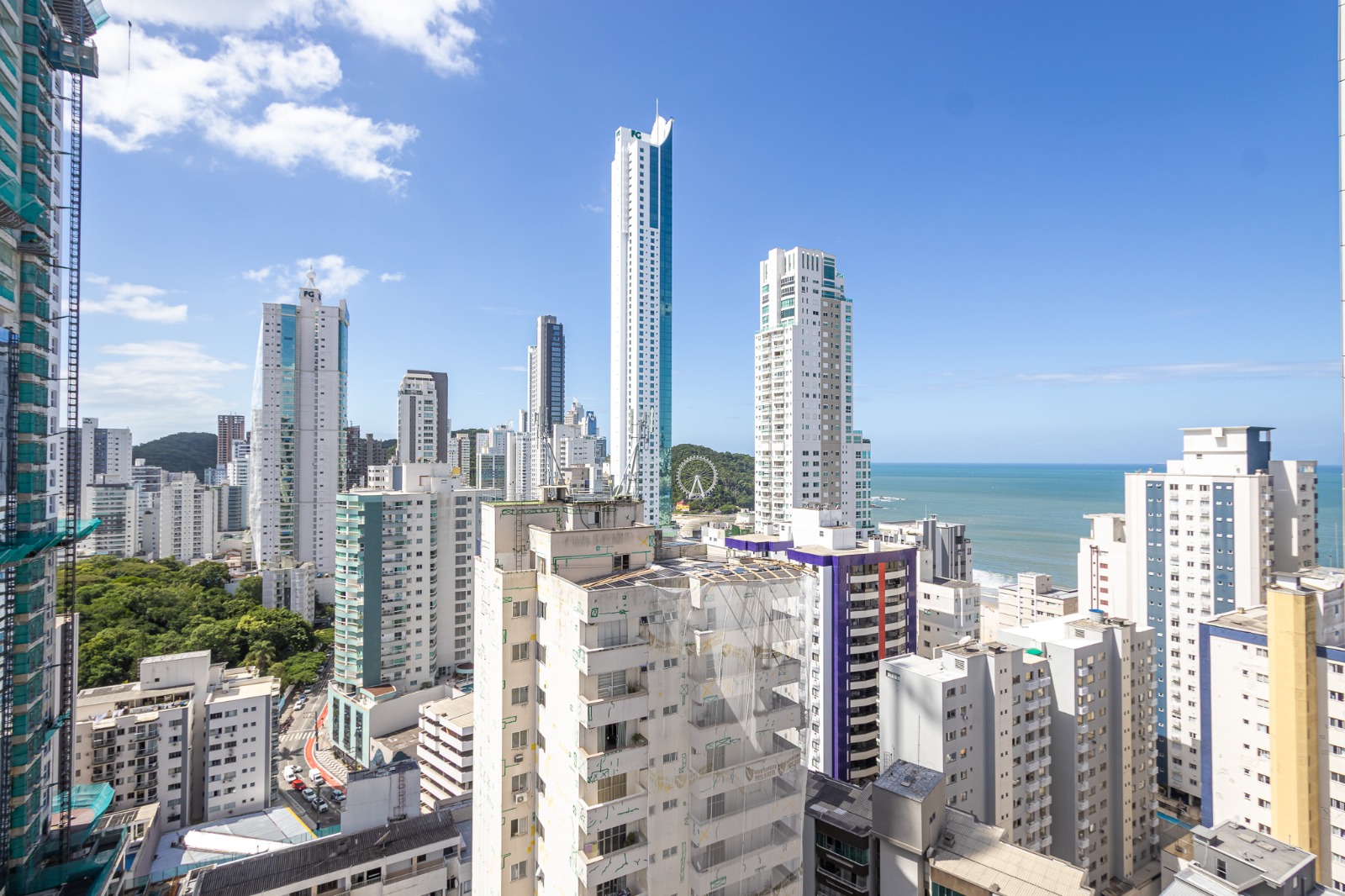 Apartamento Mobiliado no Edifício Mueller Ocean Club à venda no centro de Balneário Camboriú — foto 16