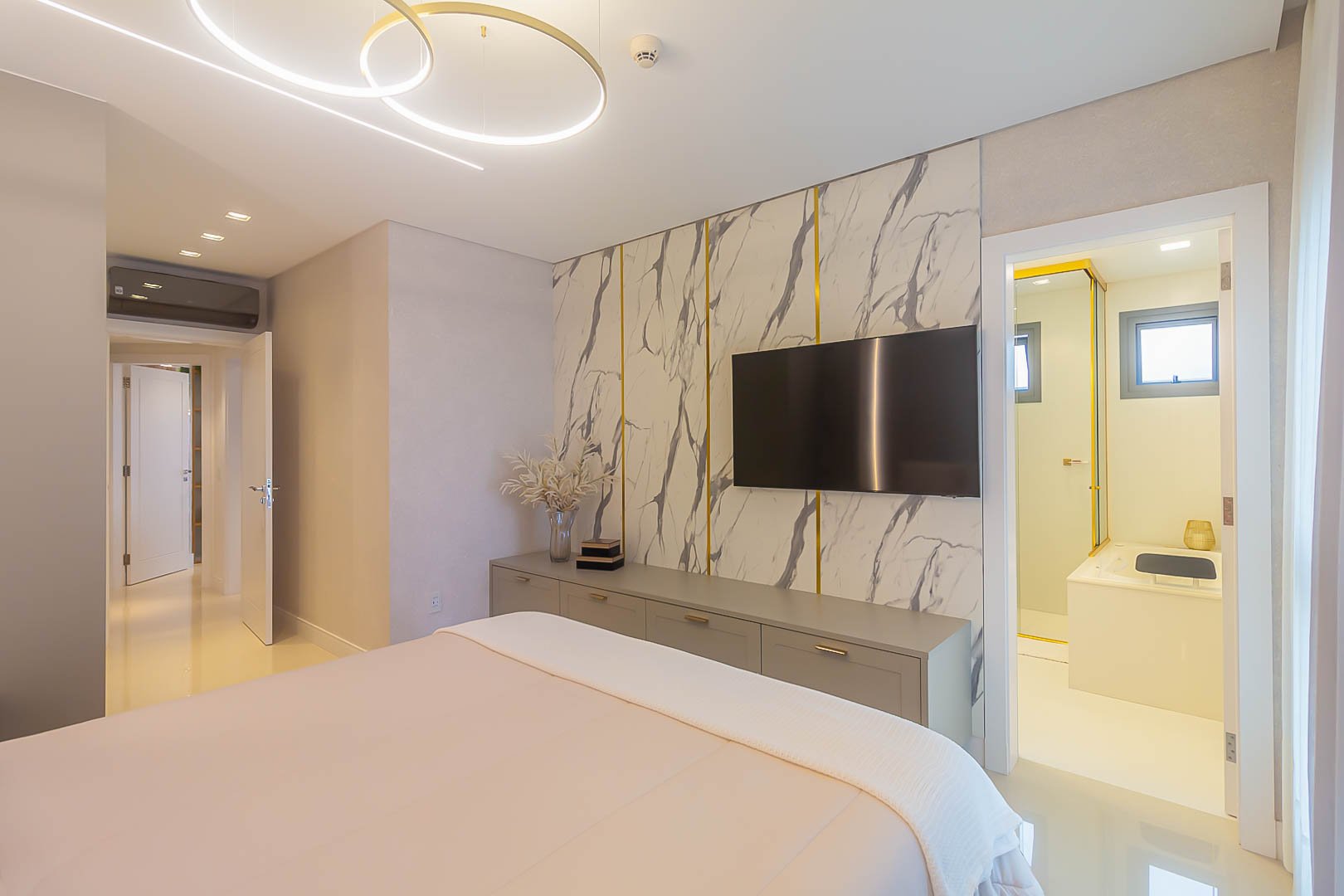 Apartamento no Edifício New York à venda no centro de Balneário Camboriú — foto 25