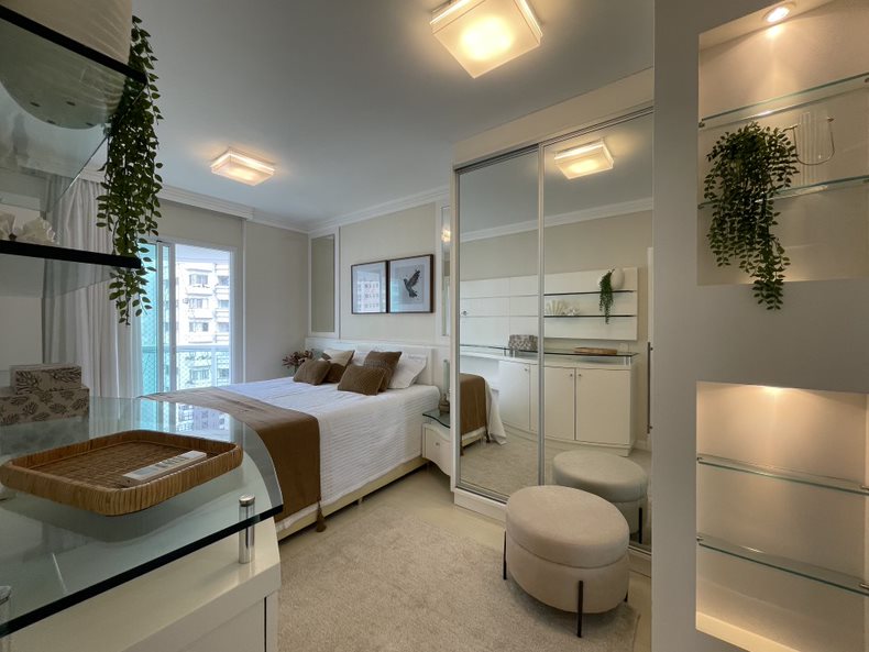Apartamento Quadra Mar no Edifício La Madeson à venda no centro de Balneário Camboriú — foto 12