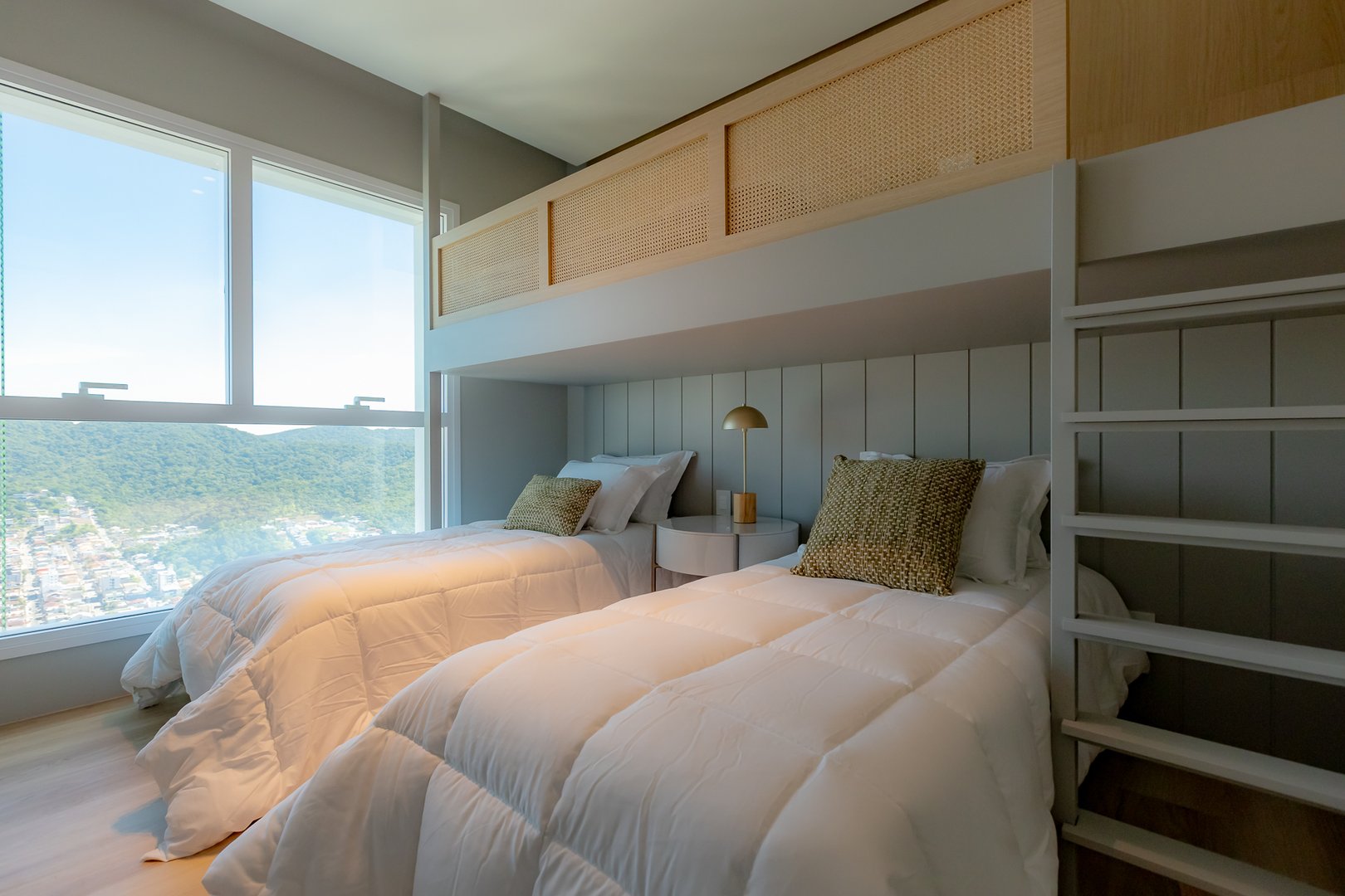 Apartamento Frente Mar no Edifício Boreal Tower à venda no centro de Balneário Camboriú — foto 36