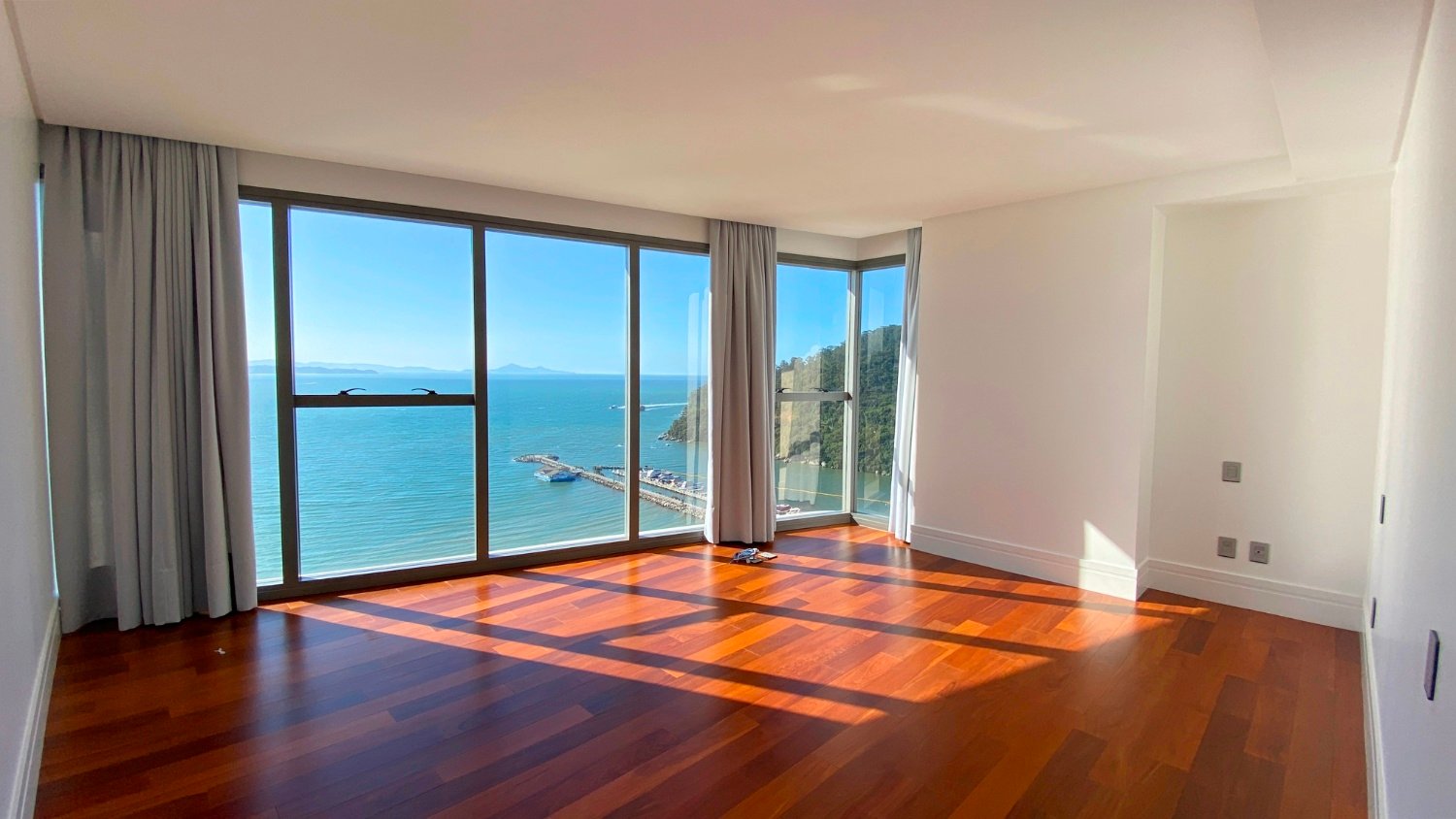 Apartamento no Edifício Pharos à venda no centro de Balneário Camboriú — foto 14