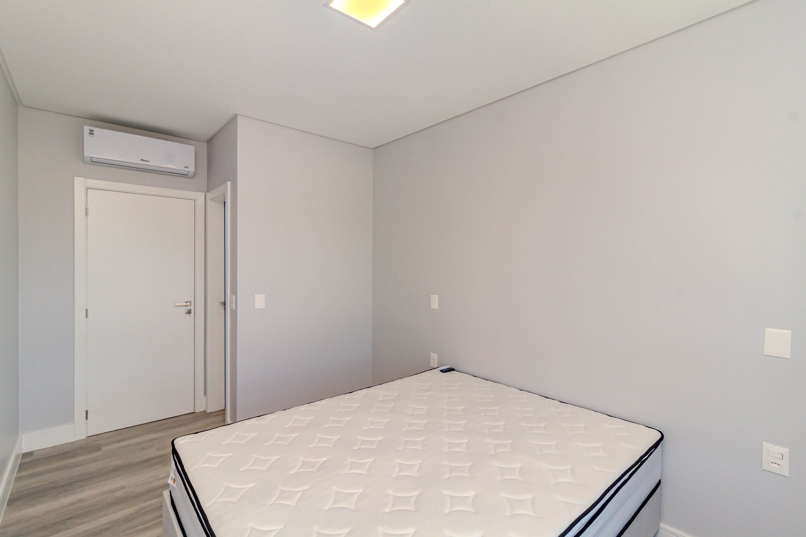 Apartamento no Edifício Dusseldorf à venda na Praia Brava — foto 38
