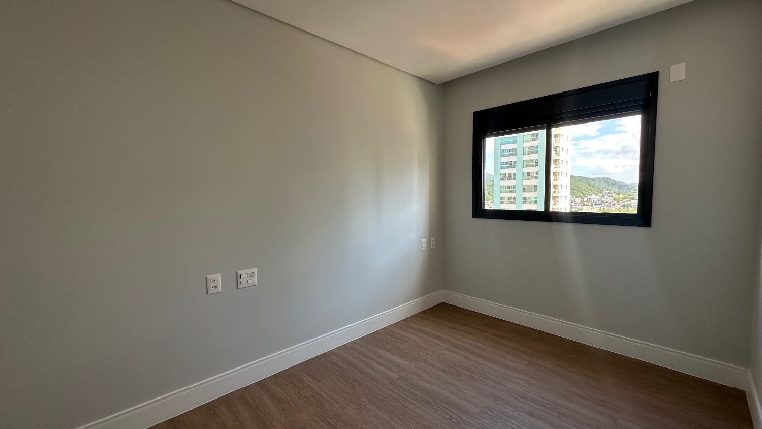 Apartamento no Edifício Hannover Residence à venda na Barra Sul em Balneário Camboriú — foto 9