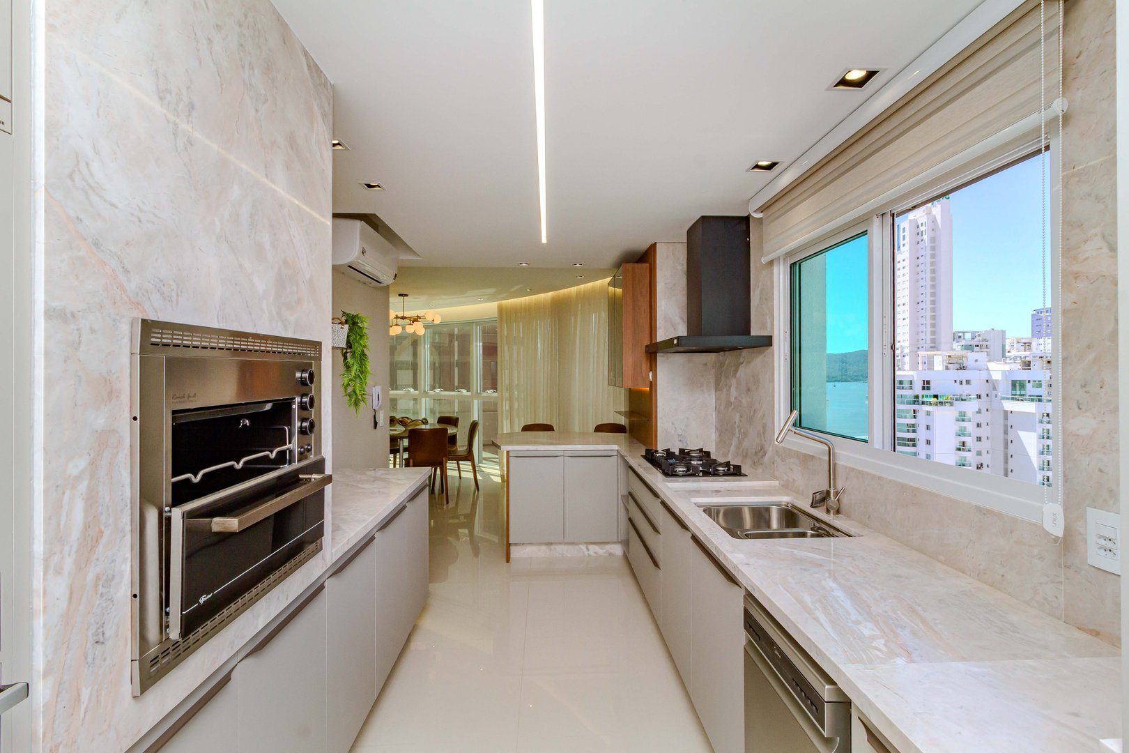 Apartamento Vista Mar no Edifício Olympo Tower à venda no centro de Balneário Camboriú — foto 10