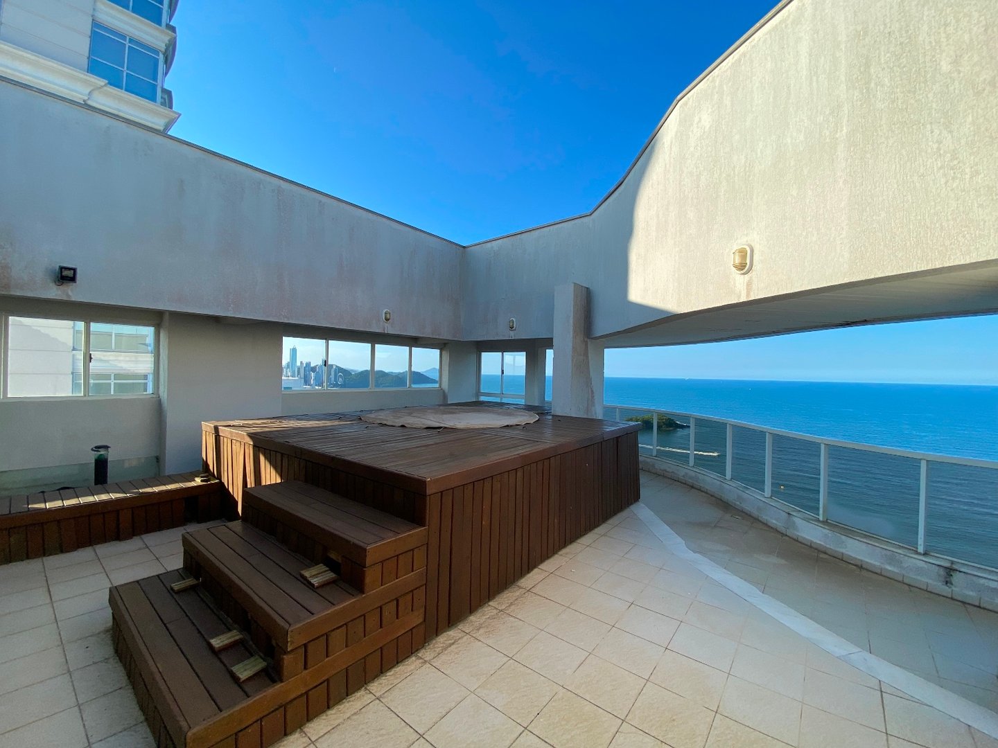 Cobertura Triplex no Edifício Marquês de Olinda à venda no centro de Balneário Camboriú — foto 40