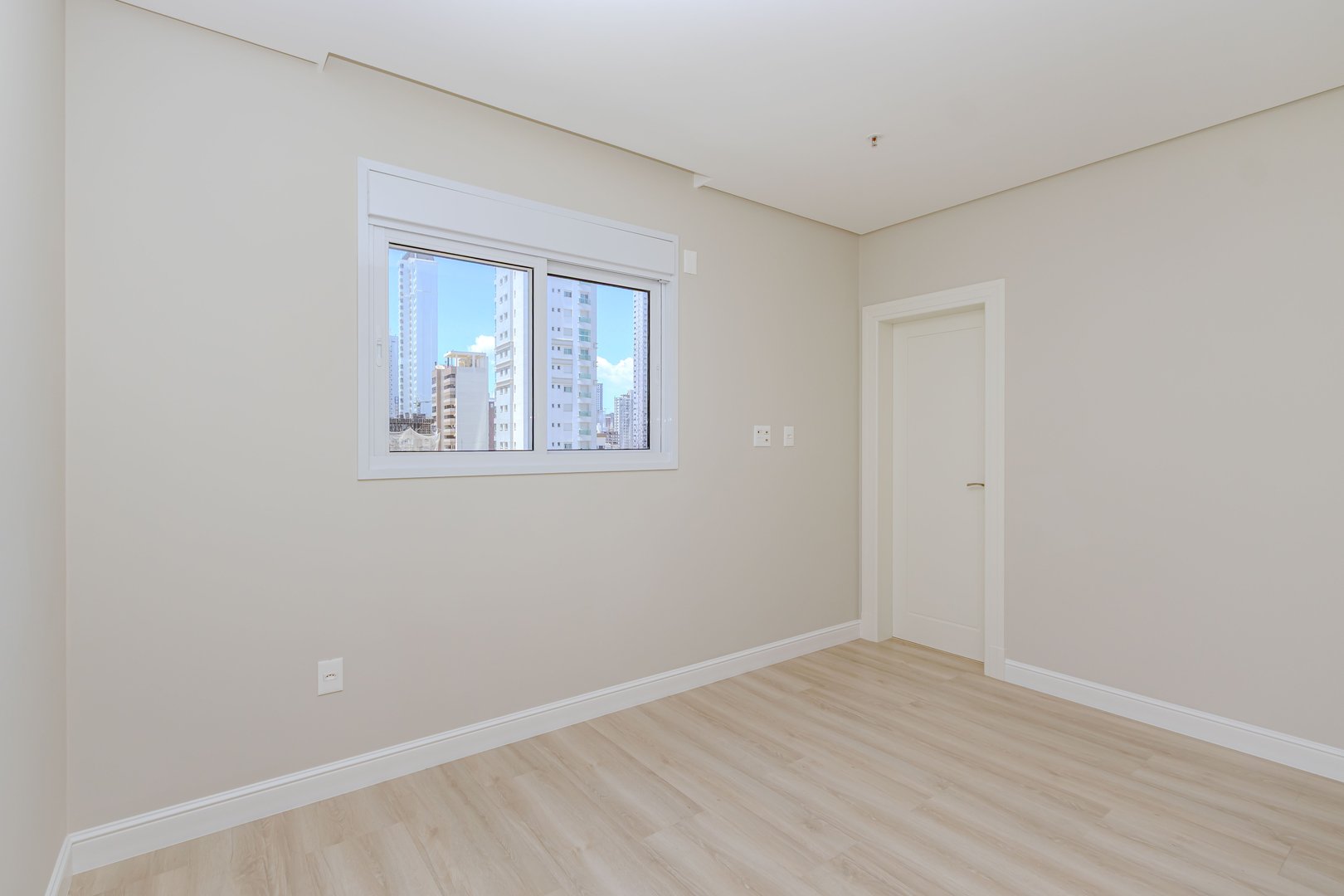 Apartamento Vista Mar no Edifício La Belle Tour Residence à venda no centro de Balneário Camboriú — foto 11