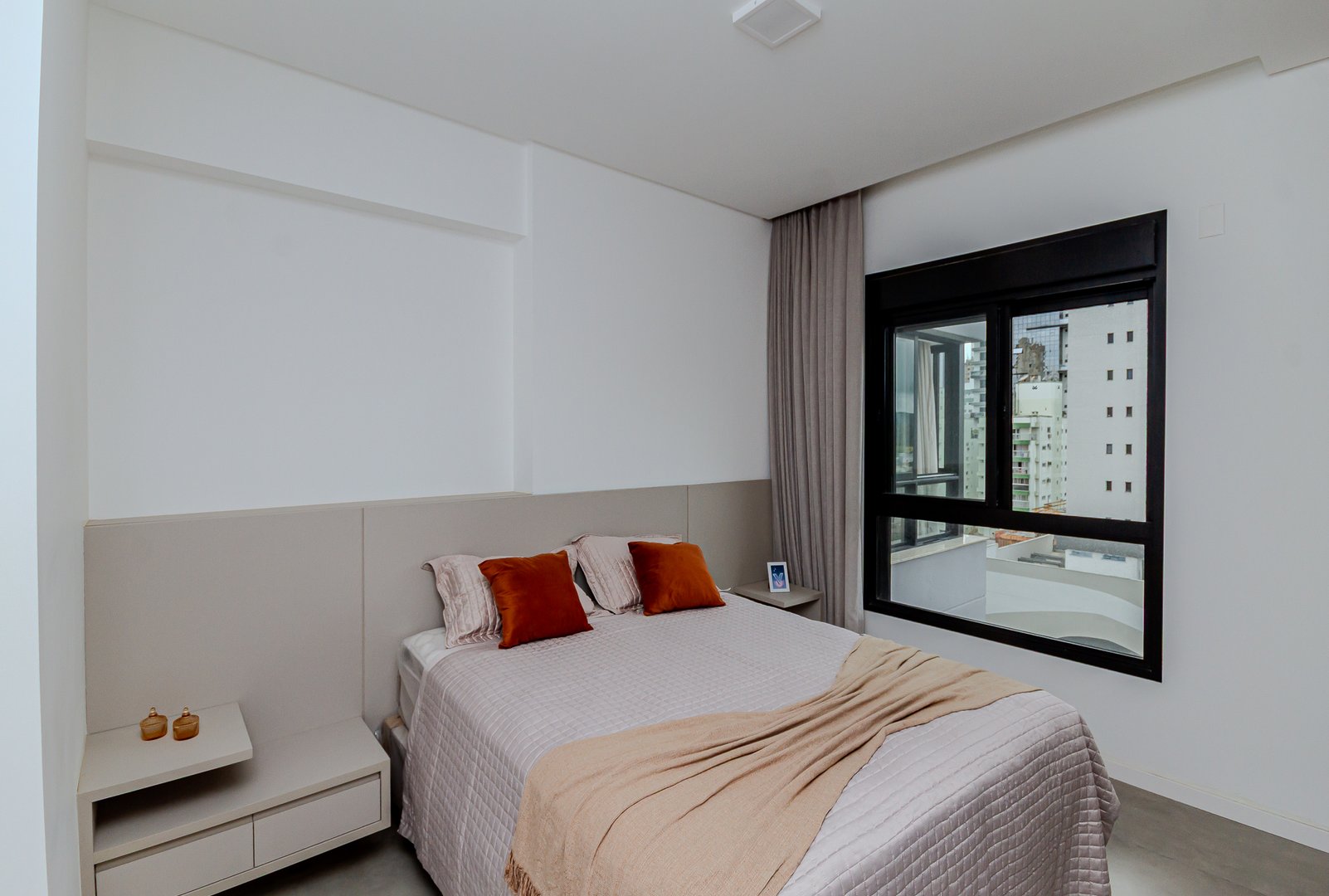 Apartamento Decorado no Edifício Florence Garden à venda na Barra Sul de Balneário Camboriú — foto 12