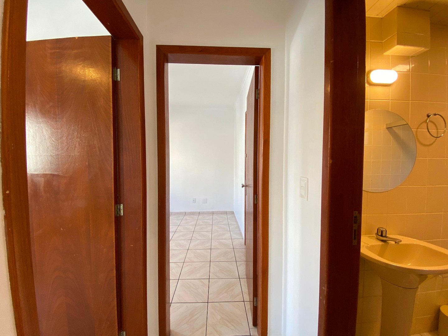 Apartamento no Edifício Marquesado B à venda no centro de Balneário Camboriú — foto 9