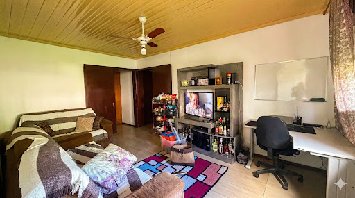 Casa no Higienópolis com 3 dormitórios e pátio amplo - Foto 3