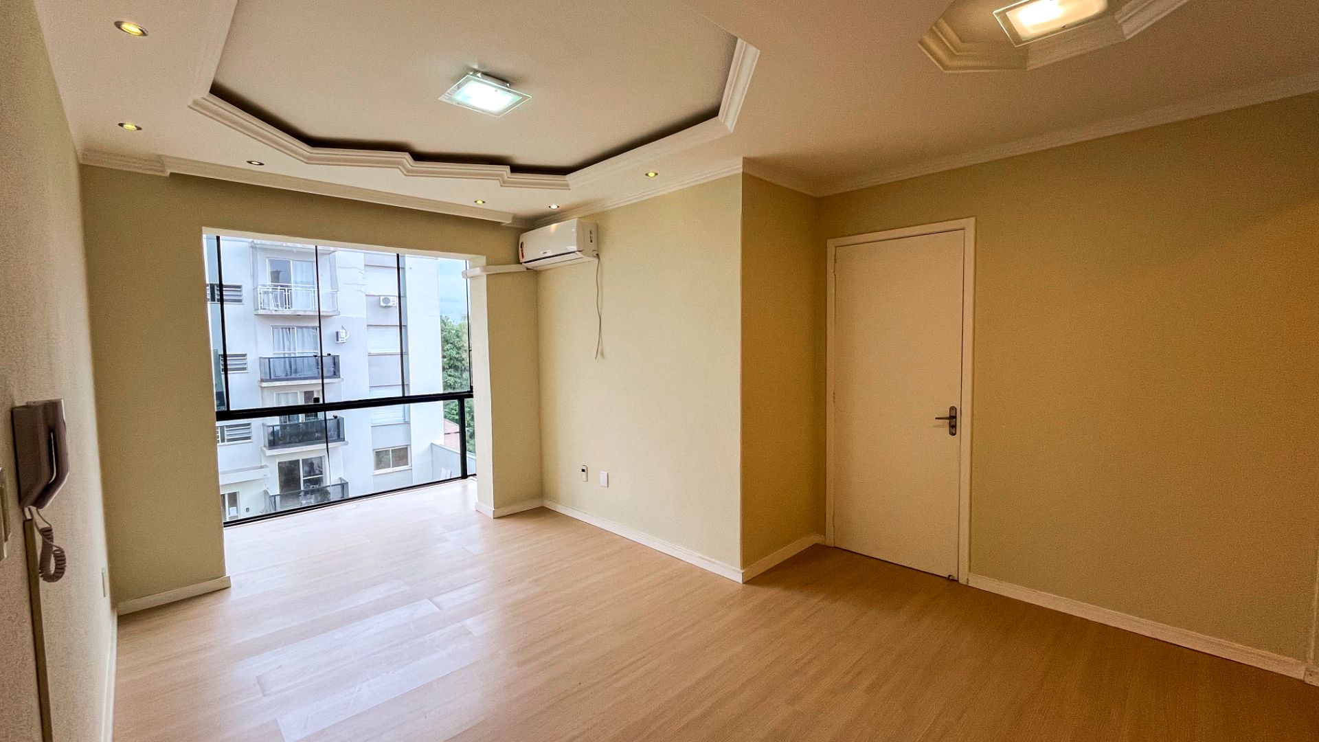 Apartamento no Universitário com 2 dormitórios