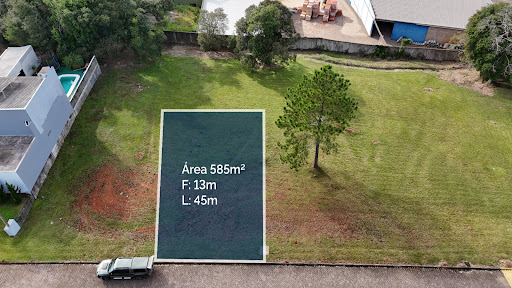 Terreno em Condomínio Residencial das Figueiras com 585 m²