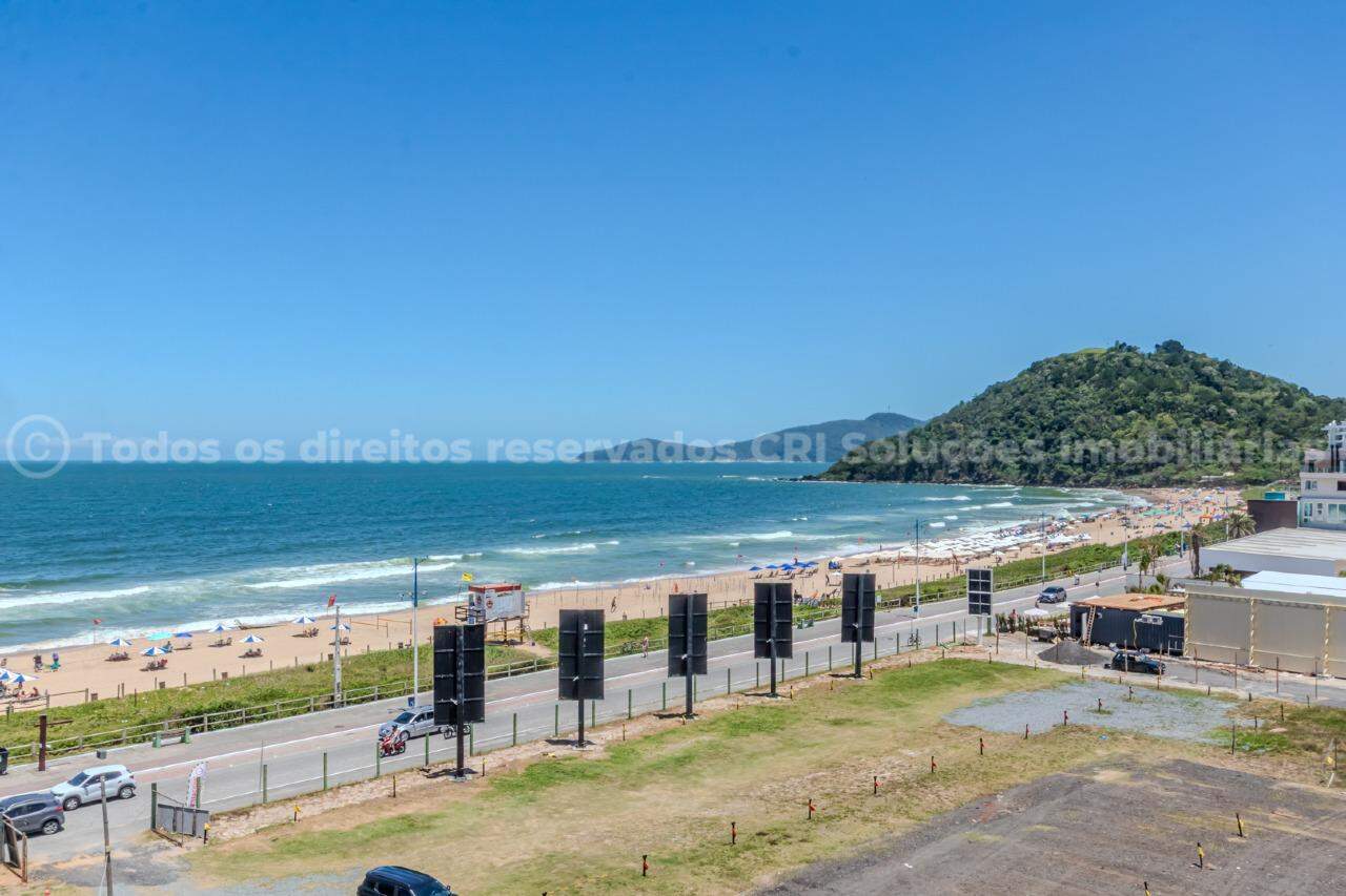 Cobertura Triplex com 4 Suítes na Praia Brava - Foto 3