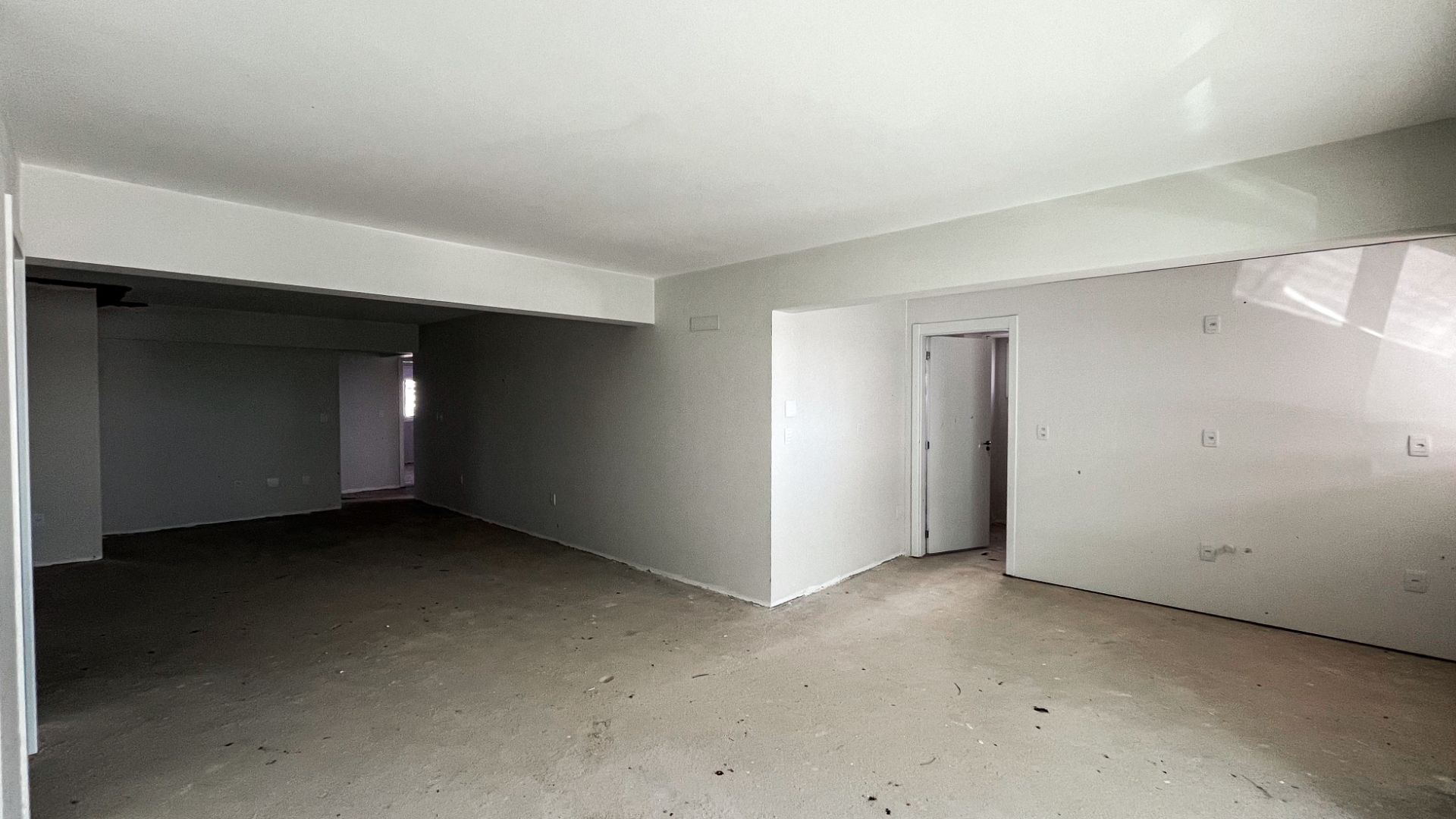 Apartamento no Centro com 3 dormitórios e 3 suítes - Foto 9