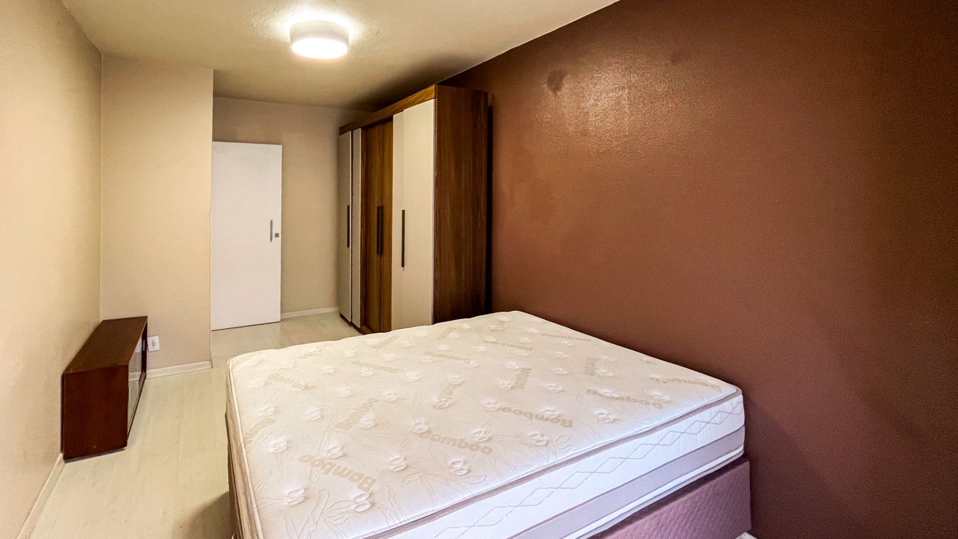 Apartamento Mobiliado no centro com 2 Dormitórios - Foto 12