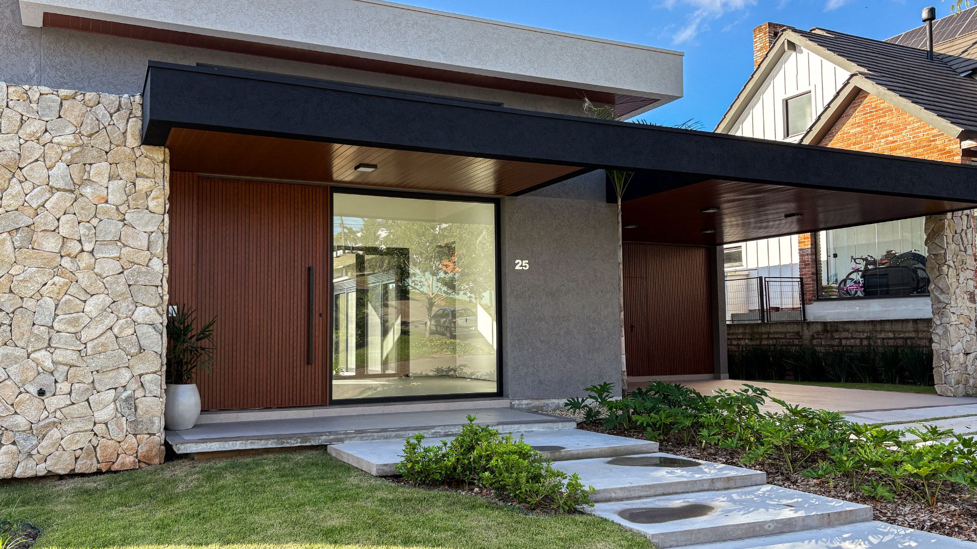 Casa no Condomínio Serra Azul com 3 dormitórios e área gourmet - Foto 4