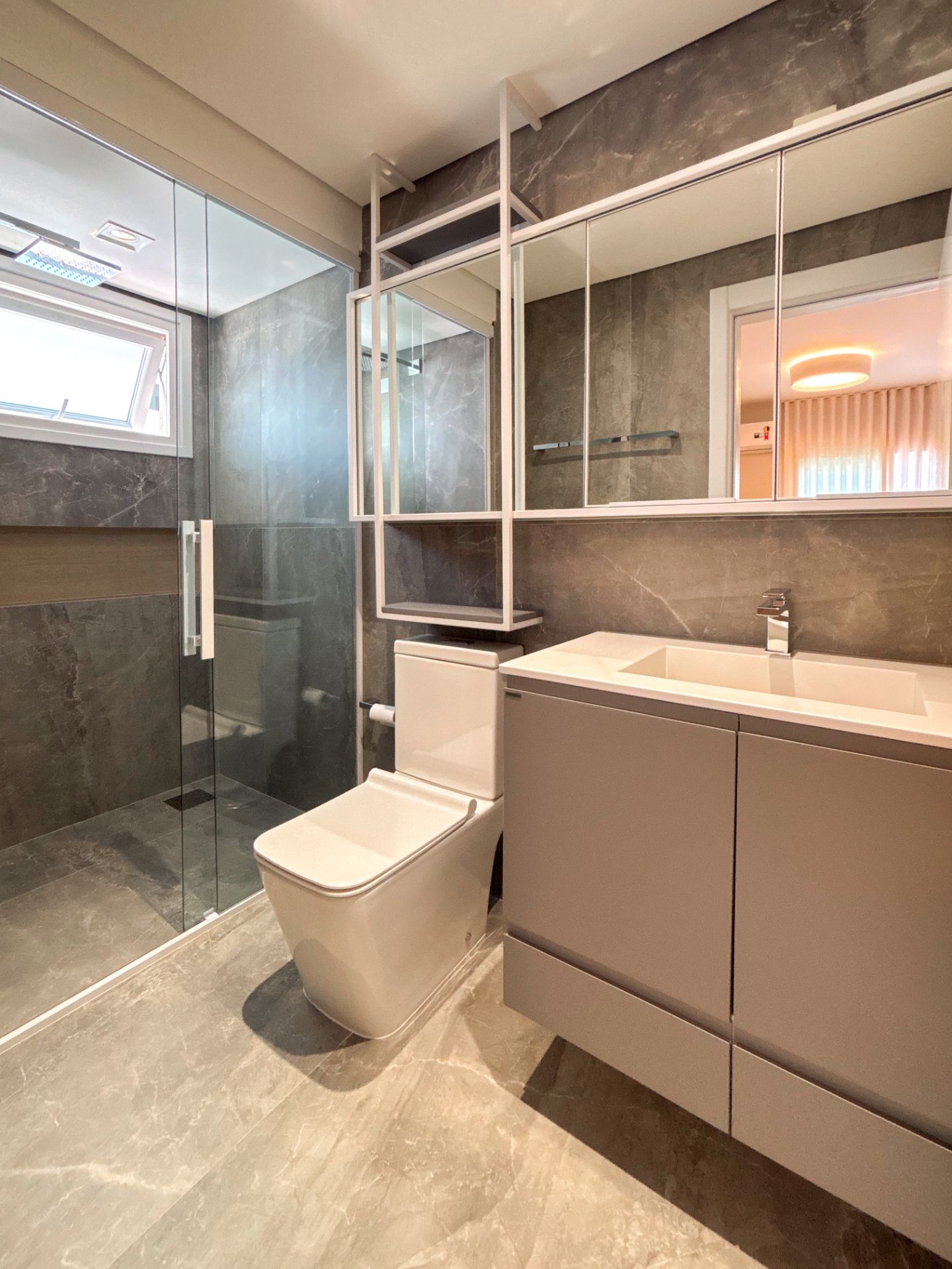 Apartamento amplo e mobiliado com 3 suítes no Munchen - Foto 18