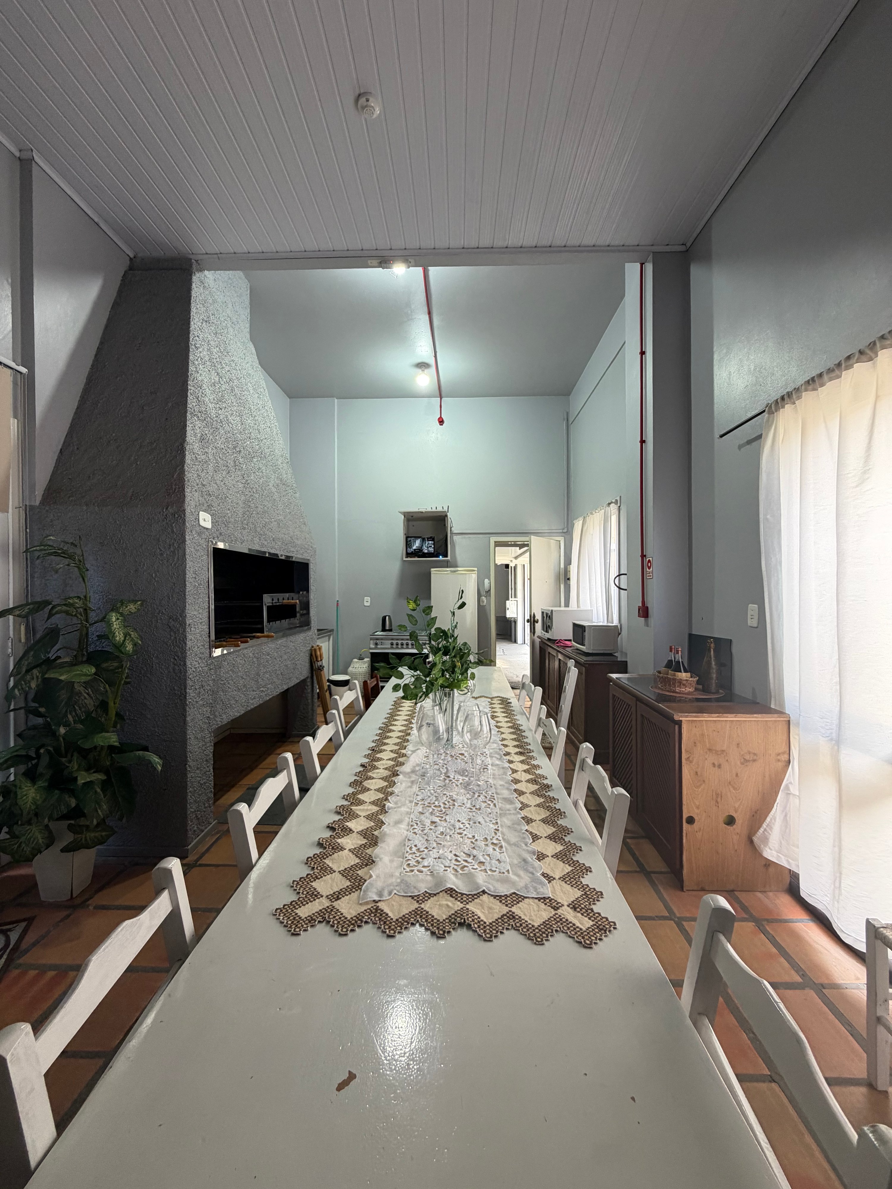 Com 92,48 privativos esse imóvel se destaca pelo living amplo, foto 11