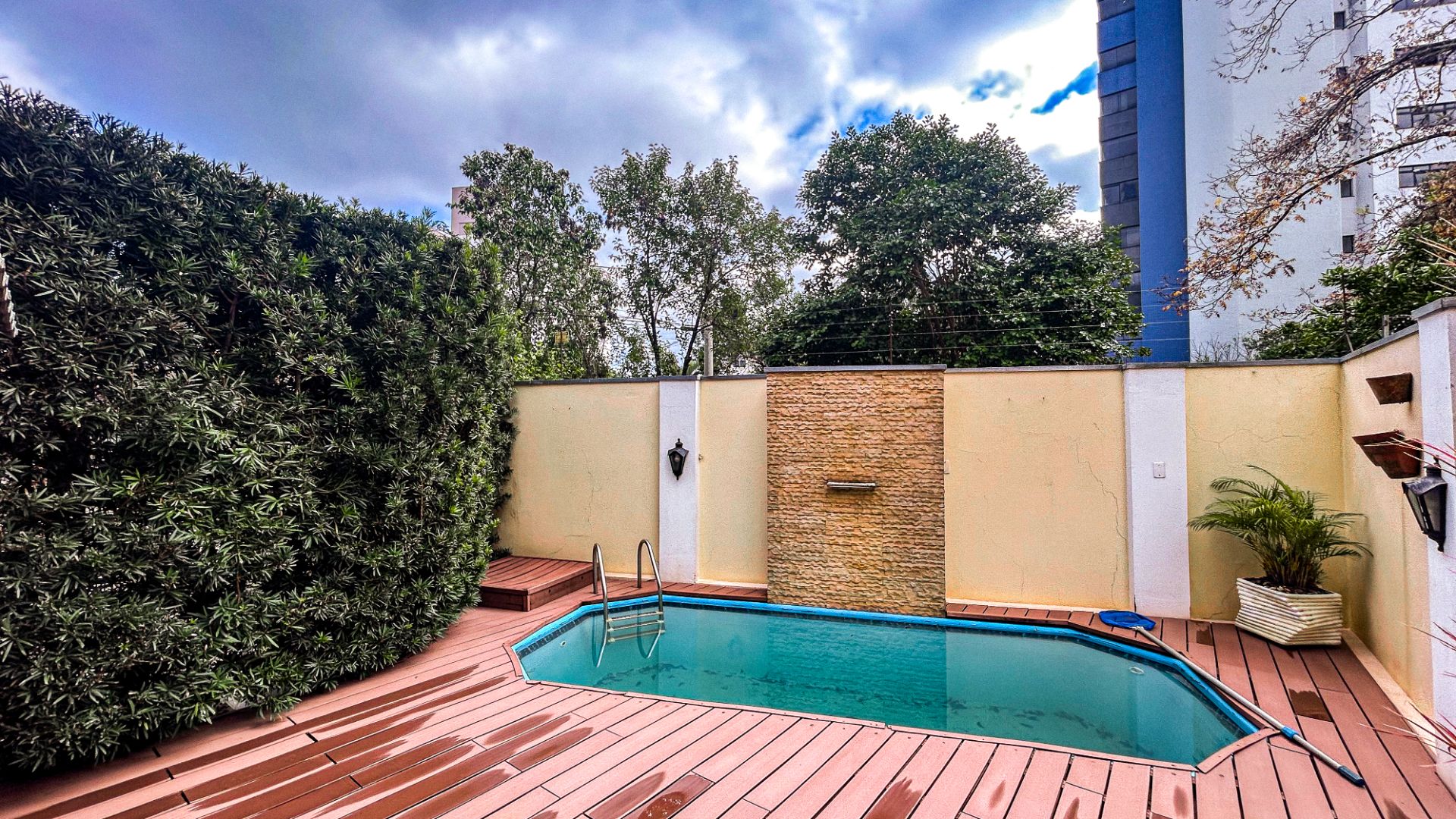 Duplex no Centro com 3 Dormitórios e Piscina - Foto 8