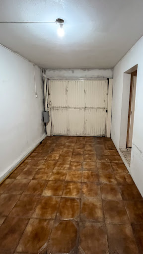 Casa no Centro com 5 dormitórios e Suíte - Foto 23