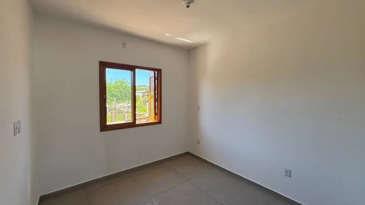 Geminado Esmeralda com amplo pátio - Foto 4