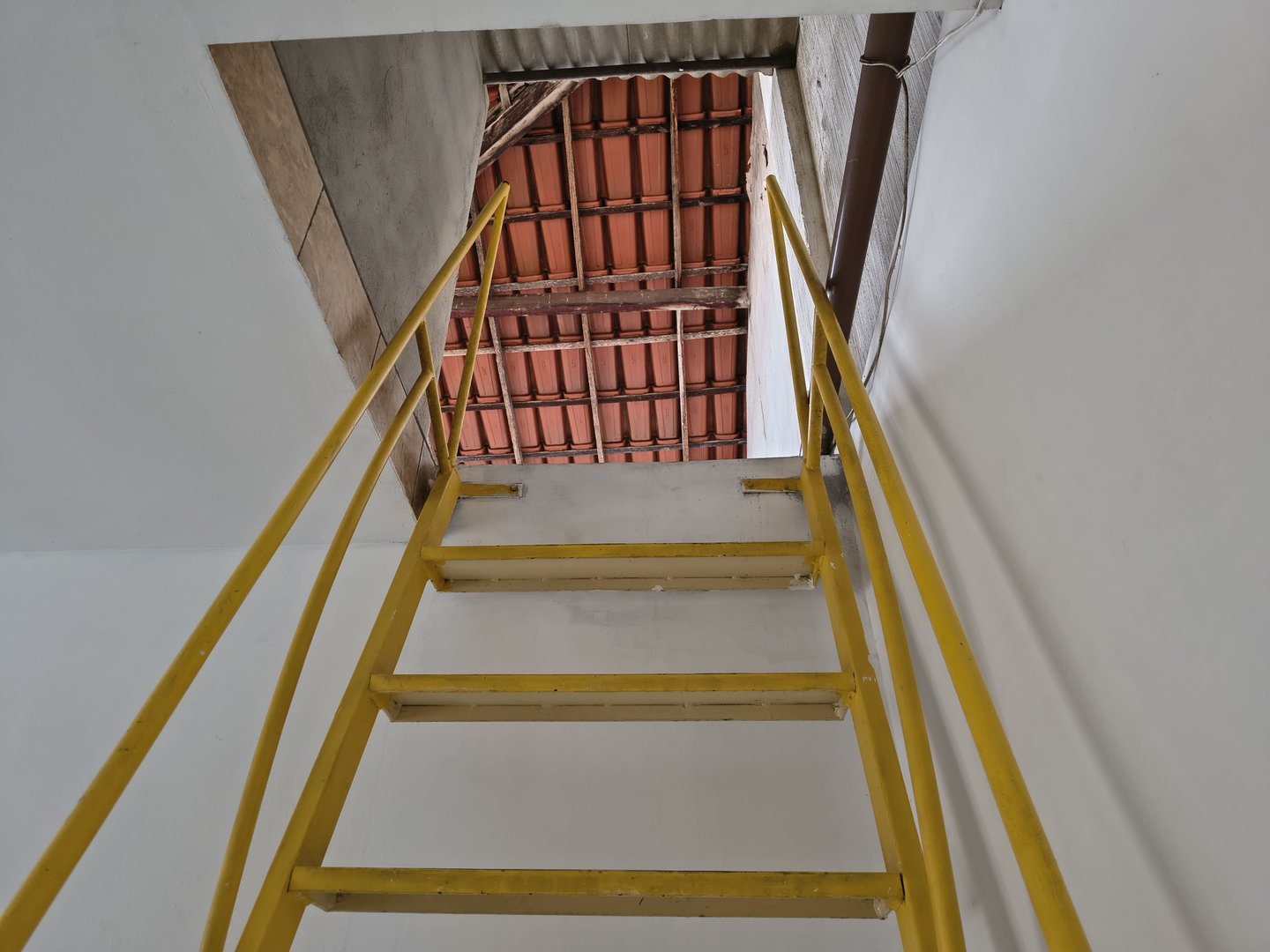 Casa com 4/4 no centro - Locação  - Foto 31