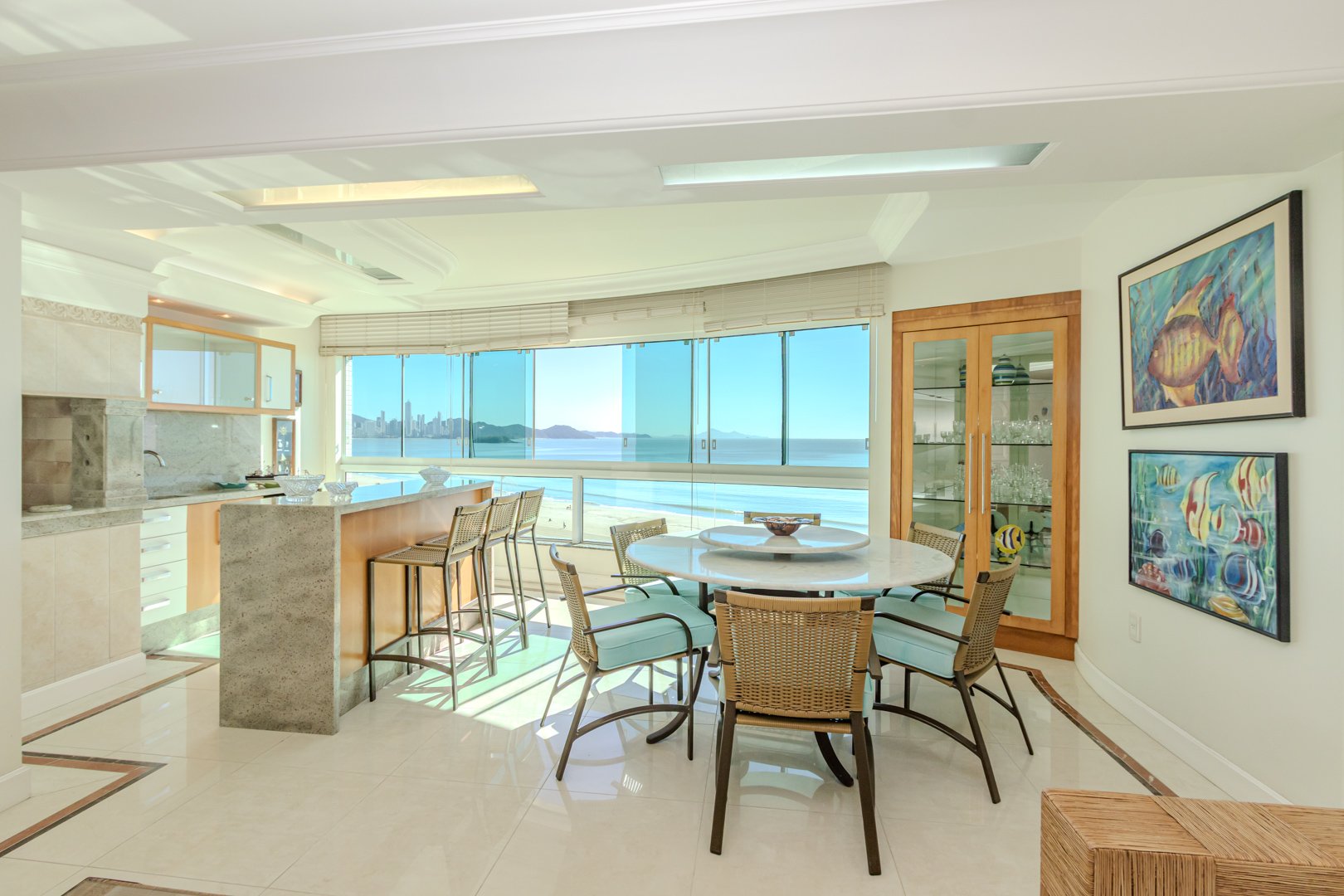 Apartamento Frente Mar em Villa Cora à venda no centro de Balneário Camboriú — foto 6