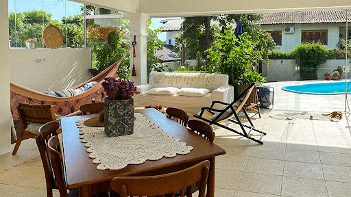 Casa no Santo Inácio com 3 dormitórios e pátio com piscina - Foto 8
