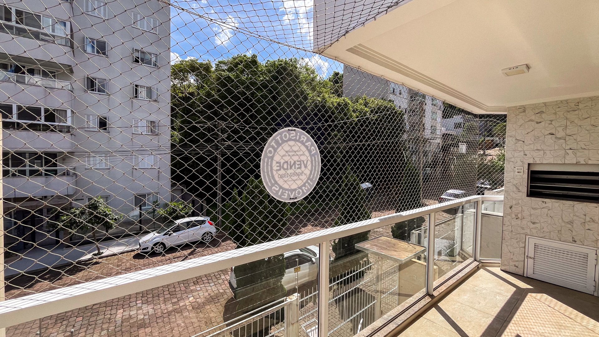 Apartamento no Santo Inácio com 3 Dormitórios e Suíte