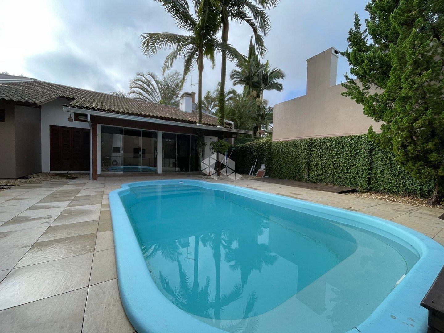 Casa com 4 quartos, 3 vagas e 291m² - Foto 12