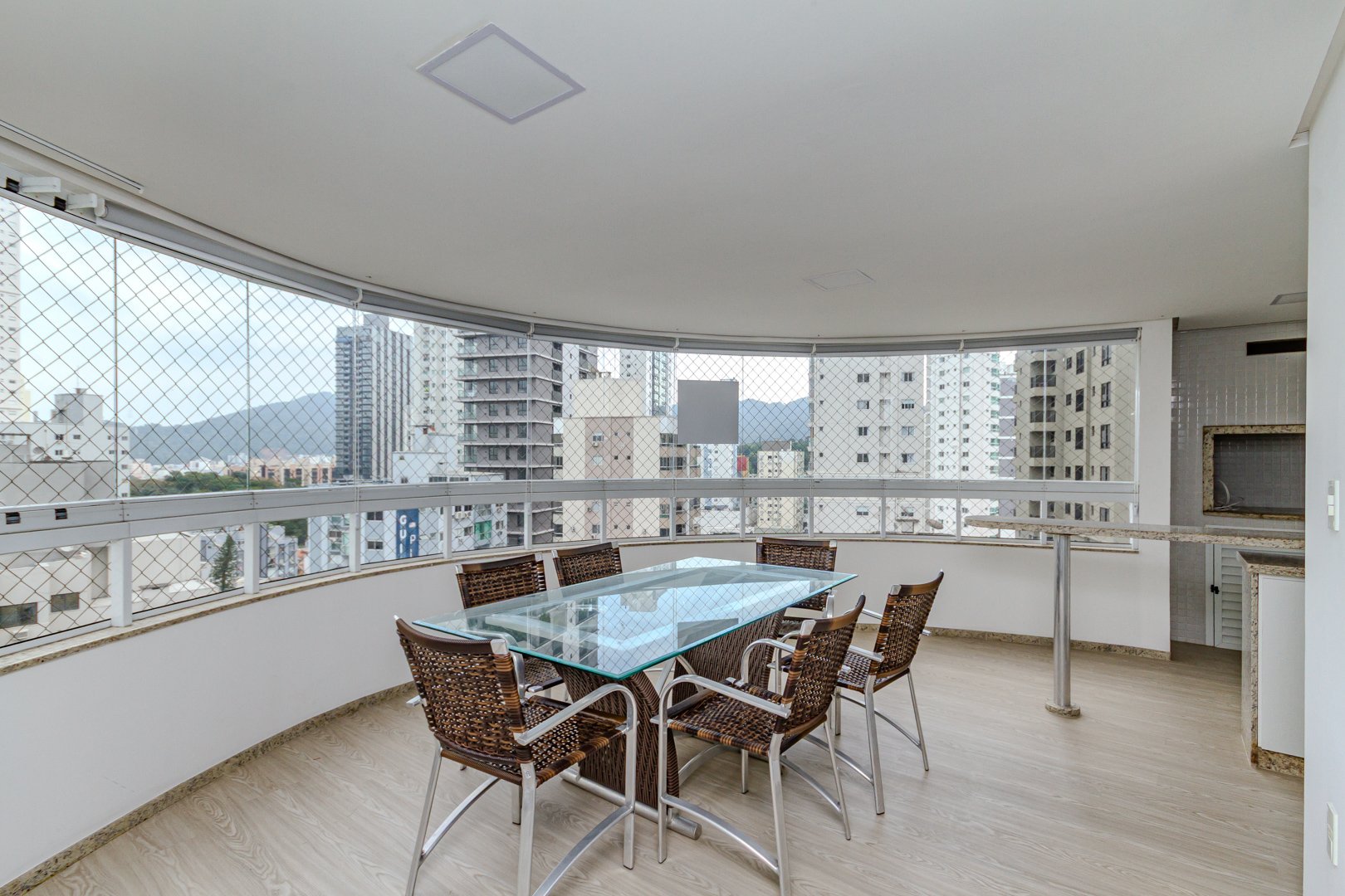 Apartamento no Edifício D'Itália á Venda em Balneário Camboriú