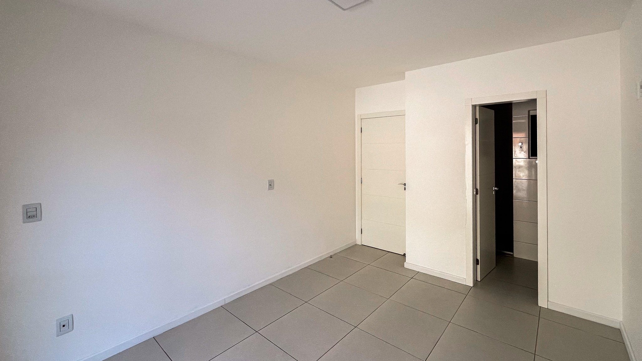 Apartamento no Santo Inácio com 3 Dormitórios e Suíte - Foto 6
