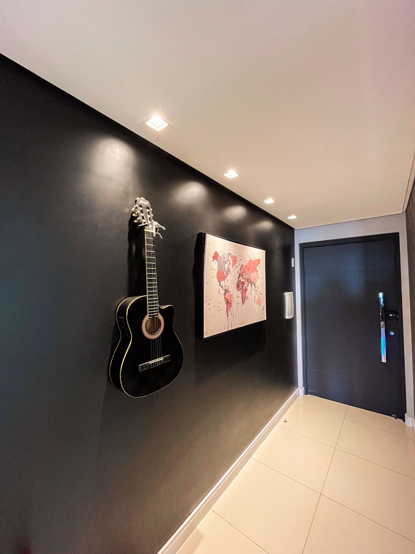 Apartamento no Santo Inácio com 3 dormitórios e sacada - Foto 21