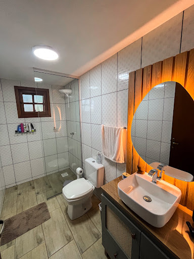Chácara no Country com 2 dormitórios, suíte, piscina e sauna - Foto 11
