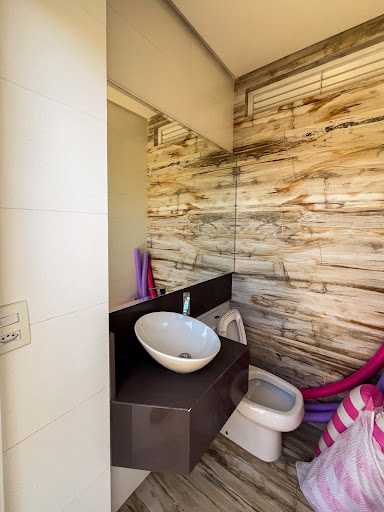 Casa no Goiás com 3 dormitórios, closet e piscina - Foto 27