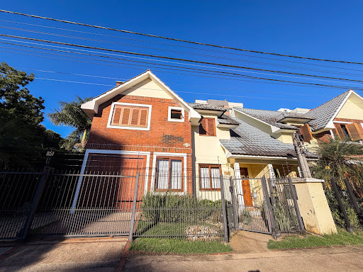 Duplex no Centro com 3 Dormitórios e Piscina