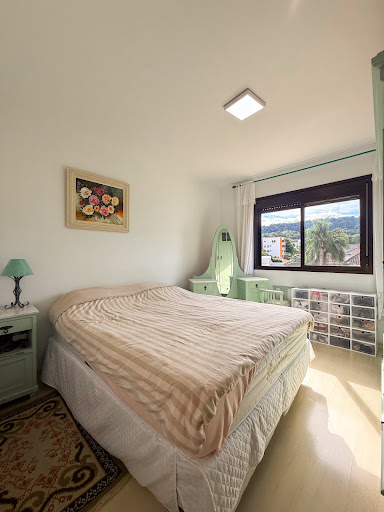 Apartamento no Santo Inácio com 3 dormitórios e sala ampla - Foto 13