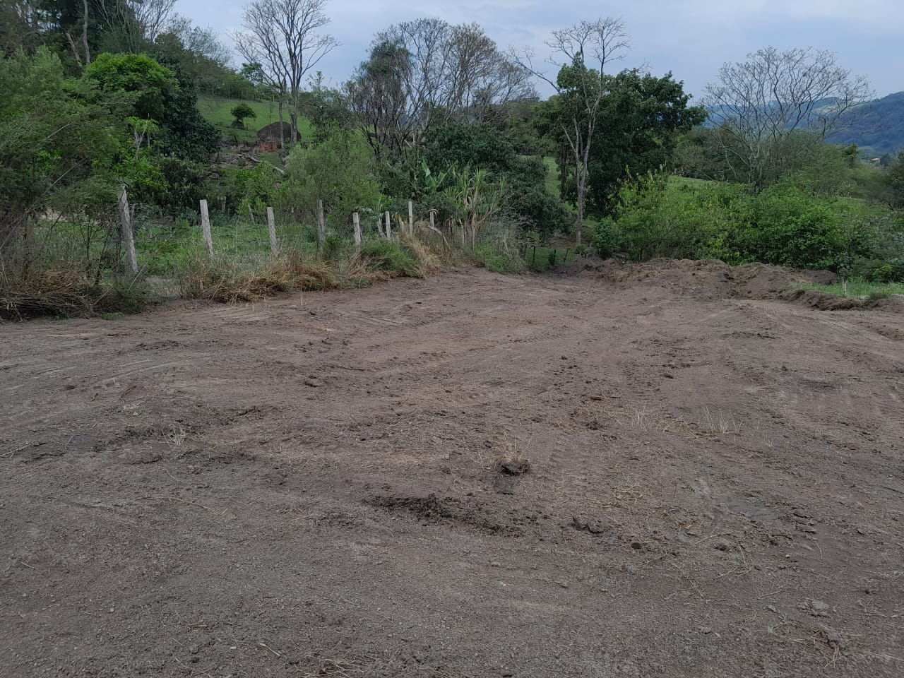 Loteamento com 0 dorm, Chácaras Berro D'Água, Itu - R$ 110 mil, Cod: TE-374