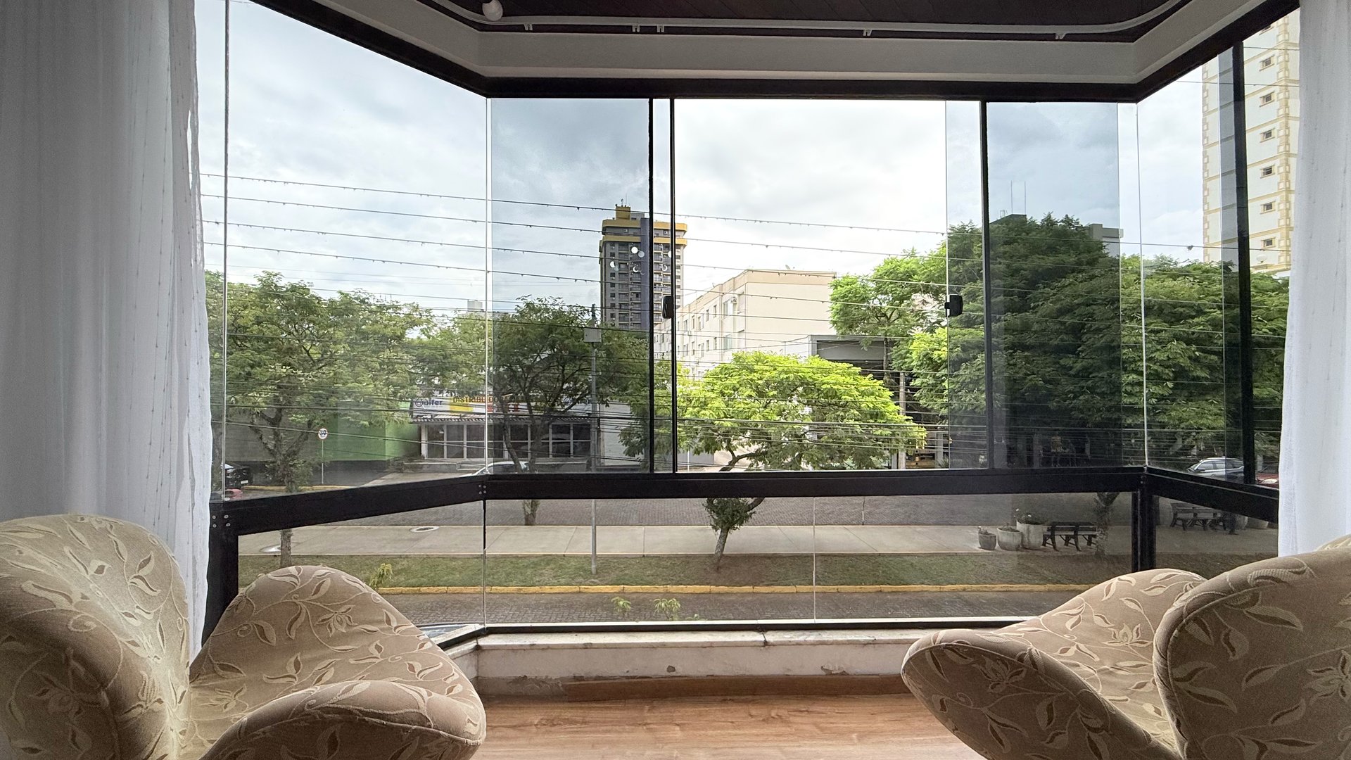 Apartamento no Centro com 3 dormitórios - Foto 5