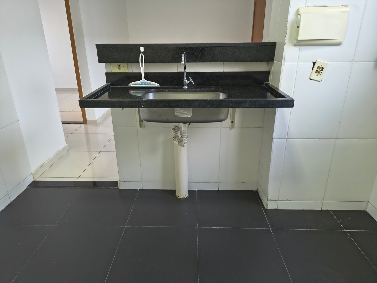 Apto de 2/4-Candeias - Locação - Foto 10