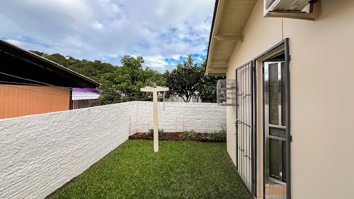 Casa na Pedreira com 3 Dormitórios e pátio amplo - Foto 4
