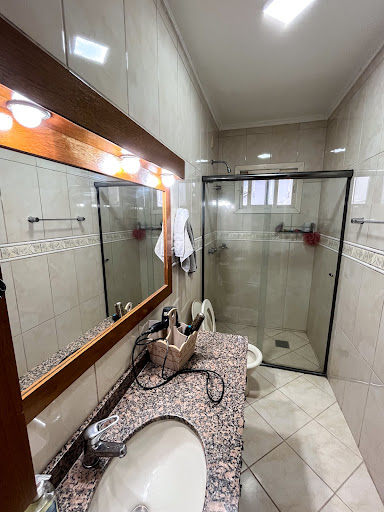 Casa no Centro com 5 dormitórios e Suíte - Foto 13