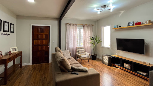 Casa no Centro com 3 dormitórios, Suíte e Piscina - Foto 7