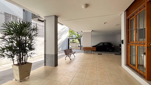Apartamento no Centro com 1 dormitório e sacada - Foto 14
