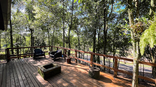 Chácara no Country com 2 dormitórios, suíte, piscina e sauna - Foto 17