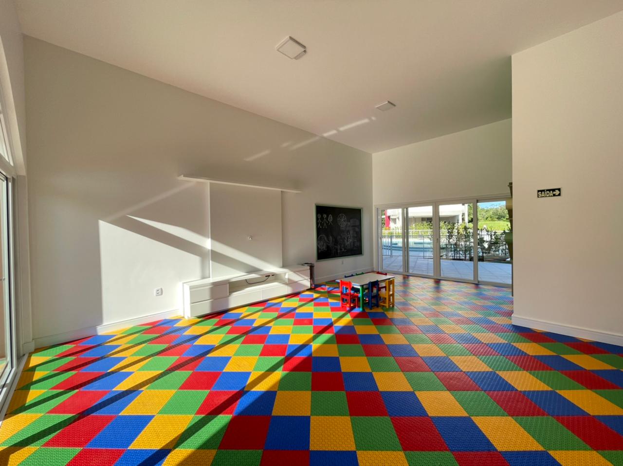 Terreno no Condomínio Parque Europa com 3353 m² - Foto 6